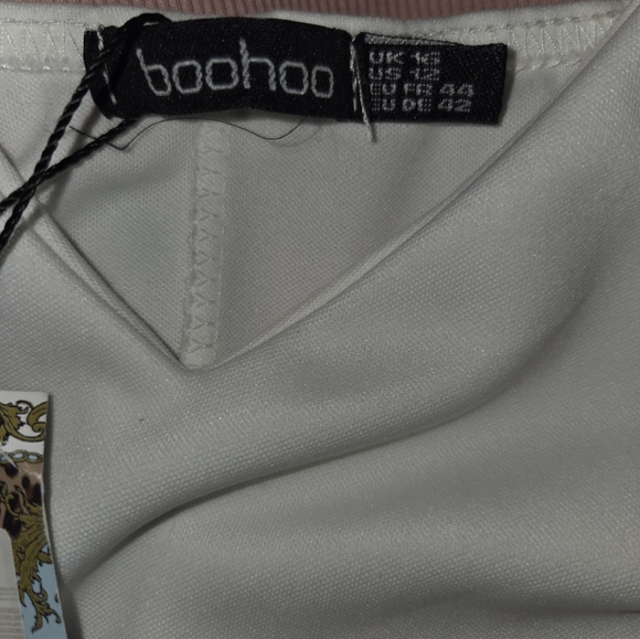 Boohoo White Mini Dress with Ruffle Hem - Picture 2 of 4